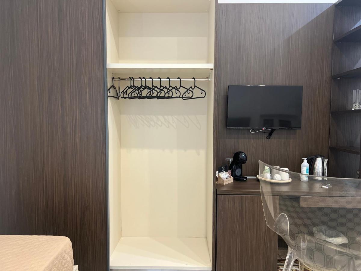 La Piazza Suite Napoli Eksteriør bilde