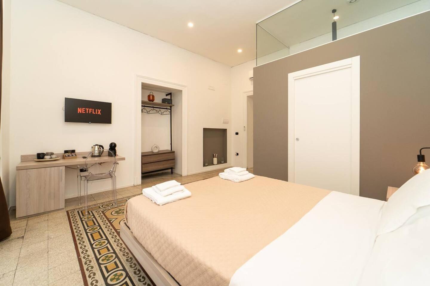 La Piazza Suite Napoli Eksteriør bilde